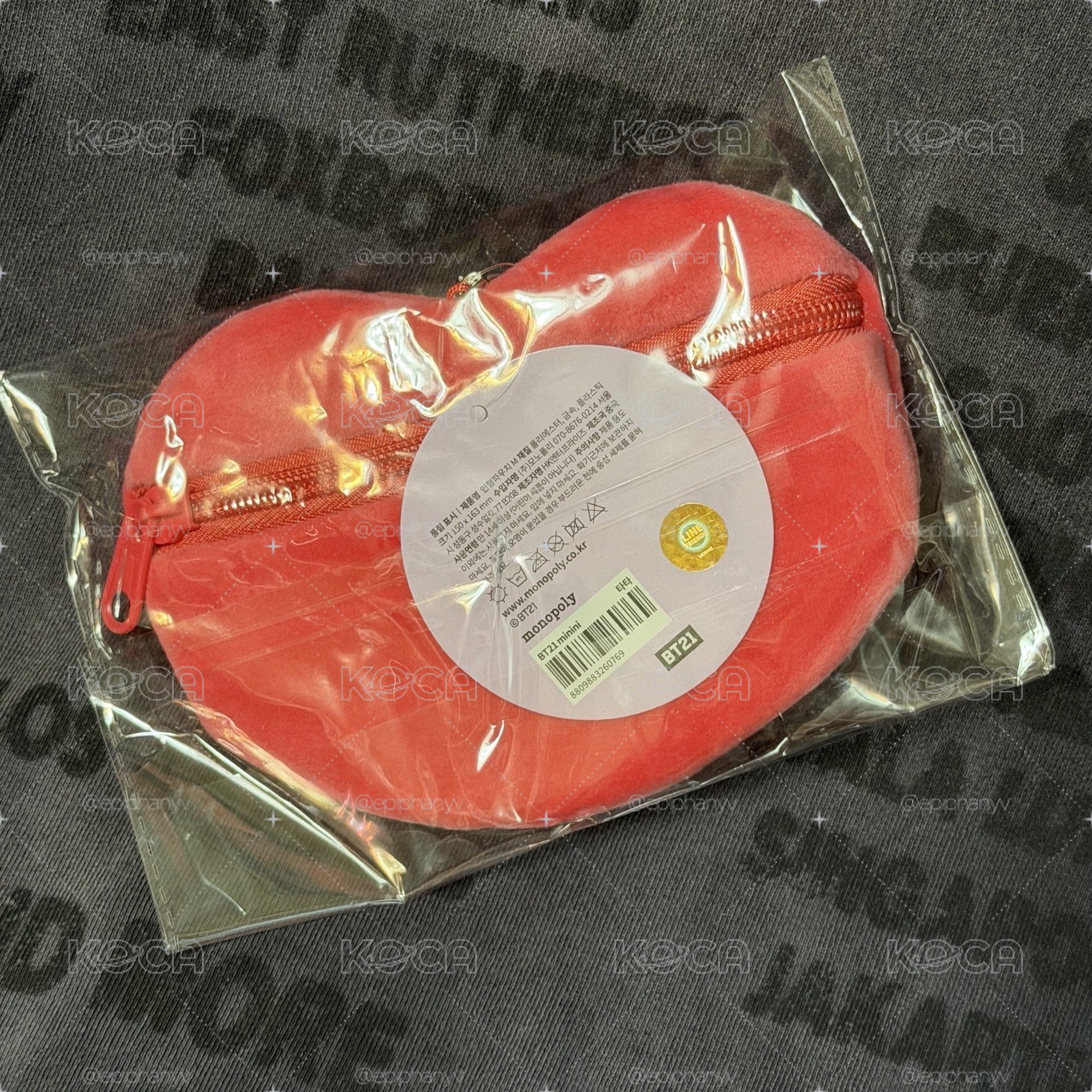 TATA / BT21 MININI PLUSH POUCH 造型毛絨吊飾卡包/零錢包