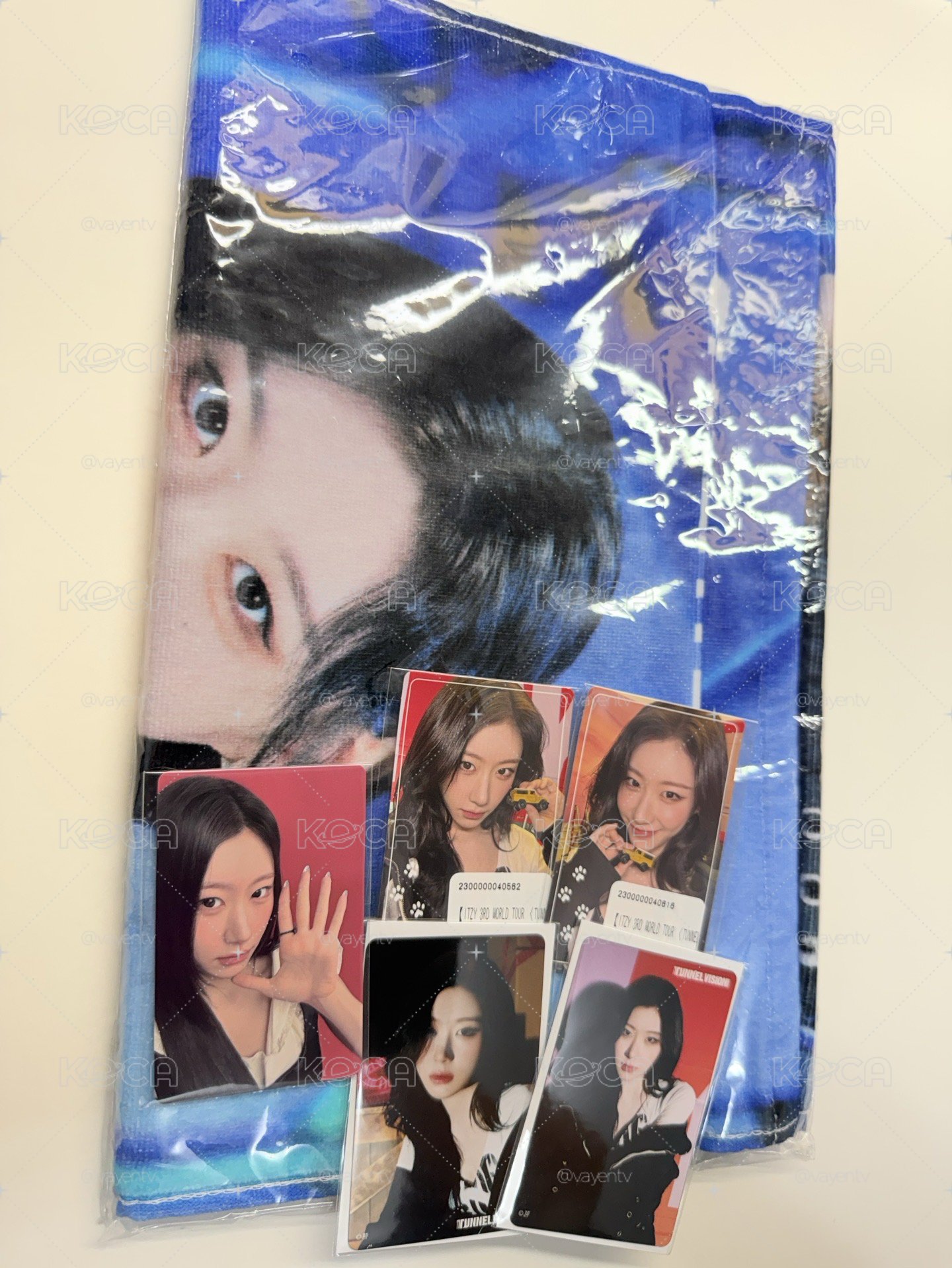 二巡 JYP JAPAN 毛巾 領 整圖