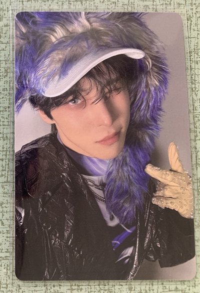 ATEEZ 潤浩(點進來看全部)