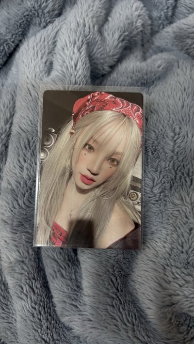 YUQ1 專輯卡 star ver.*2