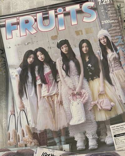 可直拍 現貨 ILLIT×FRUiTS Special Edition ‘I Got Your Back’