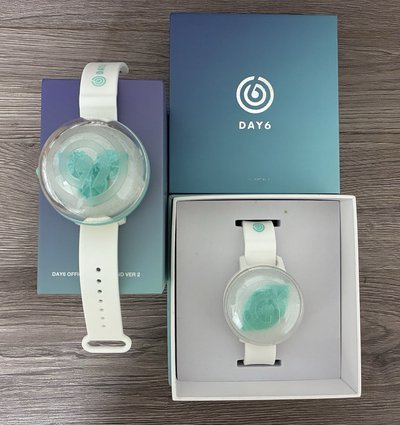 一二代手燈 