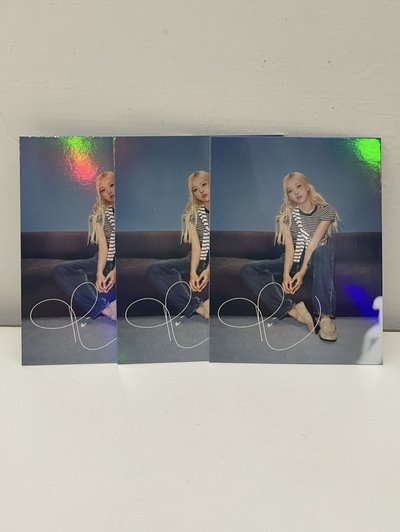 Rosé x Levi’s 隱藏款小卡