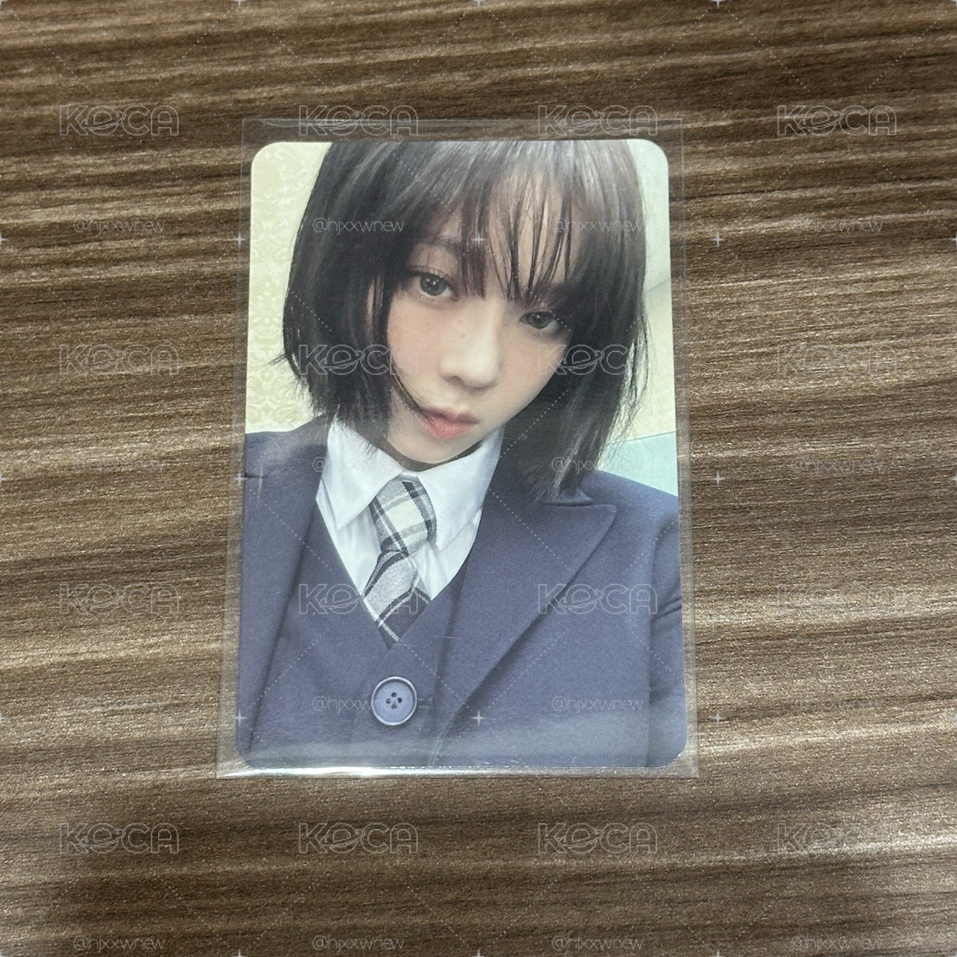 MY WORLD 專輯卡 intro冬 校服冬