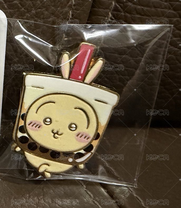 兔兔珍奶胸章
