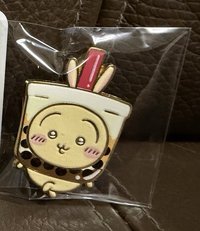 兔兔珍奶胸章