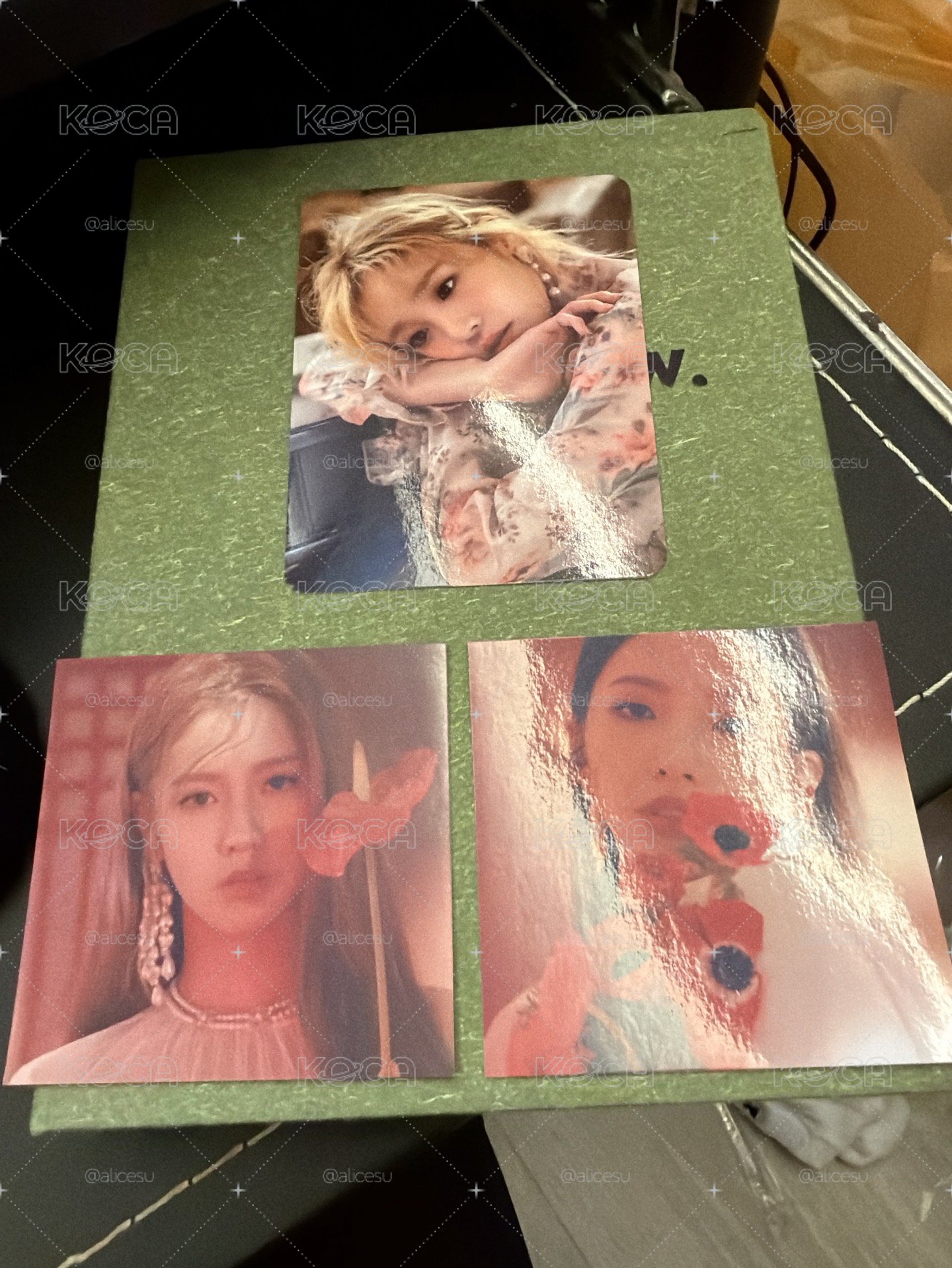 I made yuqi卡+2娟貼紙