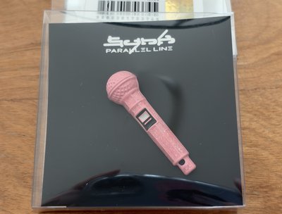 aespa三巡Synk場週-成員麥克風徽章（Karina ver)