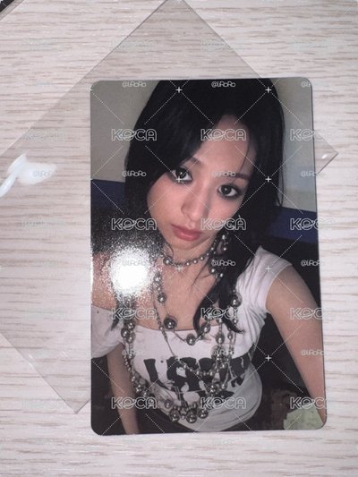 競標 🩵BABYMONSTER AHYEON 新加坡滿額卡