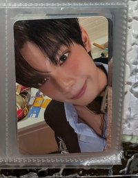 專卡4（有廠損）