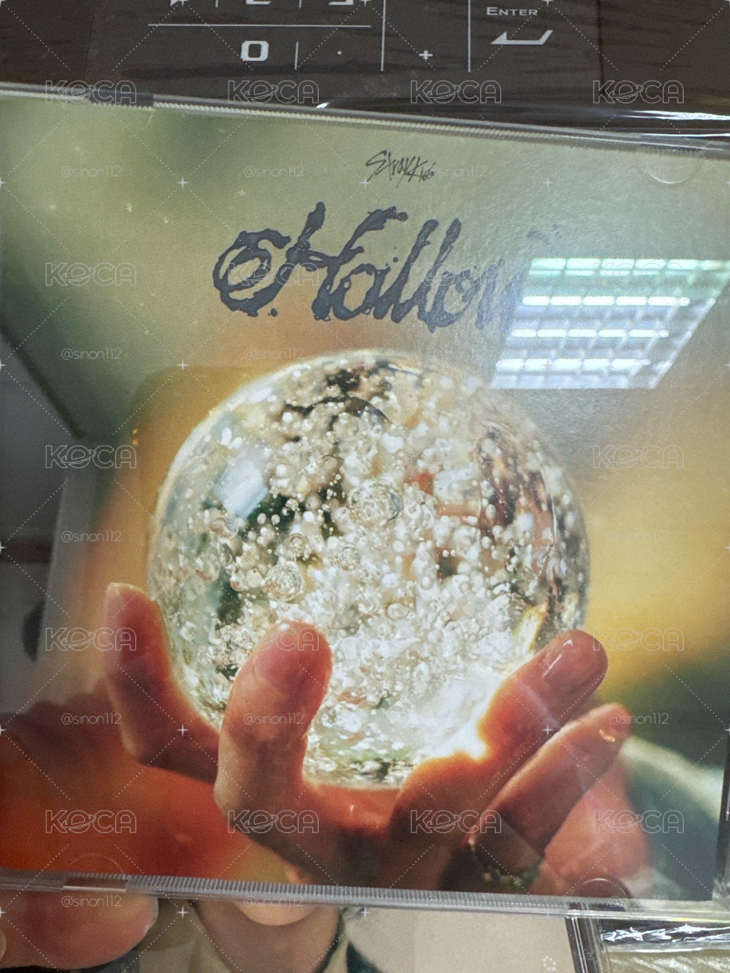 skz hollow 專輯