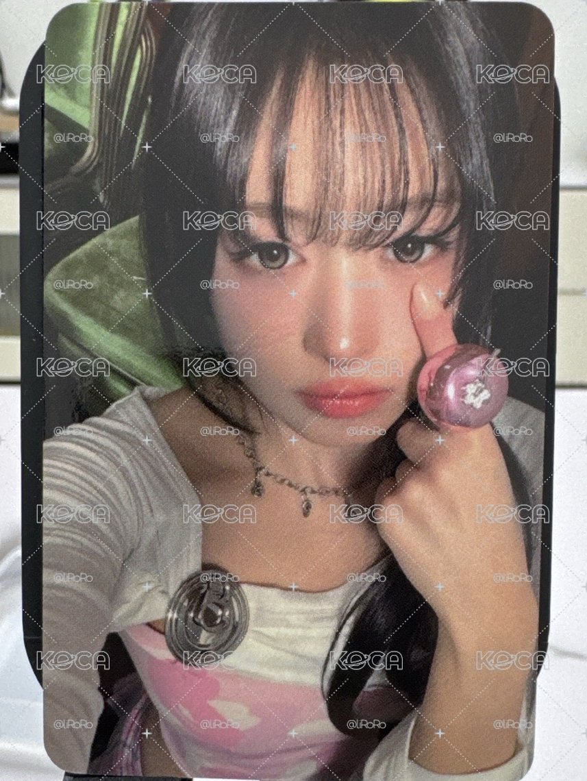 競標 🩵BABYMONSTER AHYEON YG線上滿額卡 有廠損