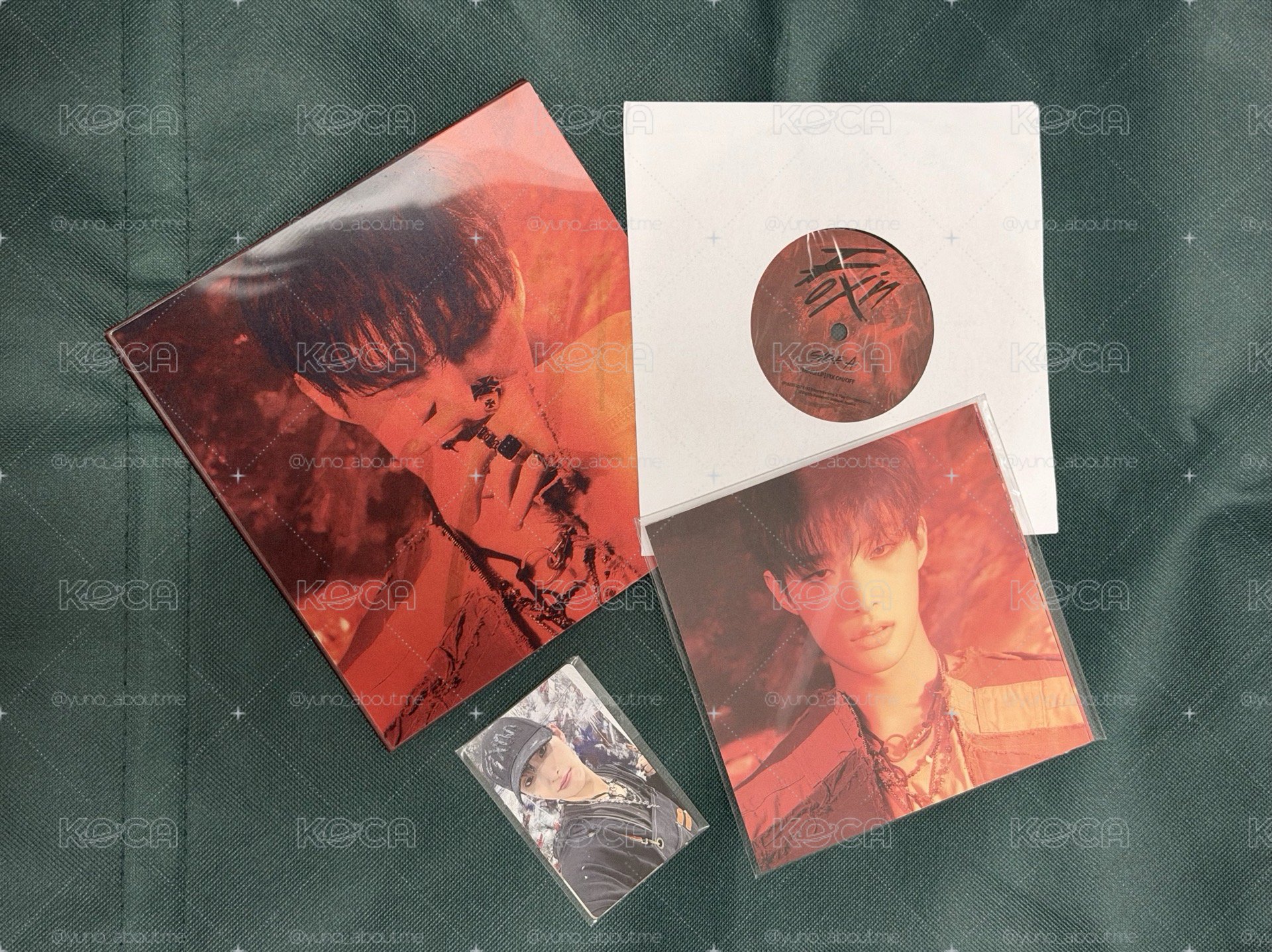 旼琦生日MD黑膠+徽章小盤