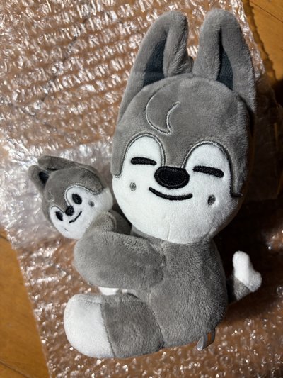 Wolf Chan 磁吸抱娃