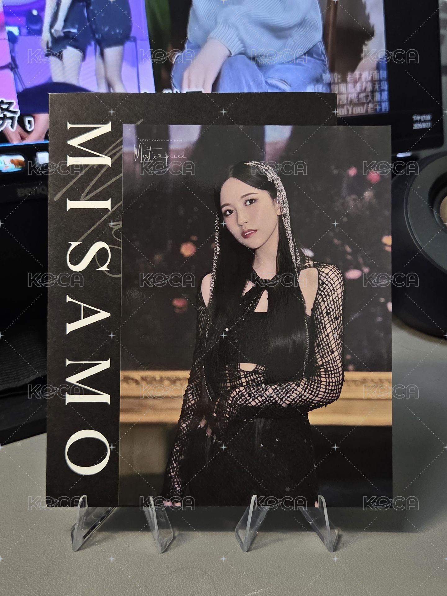 南美麗黑衣大卡