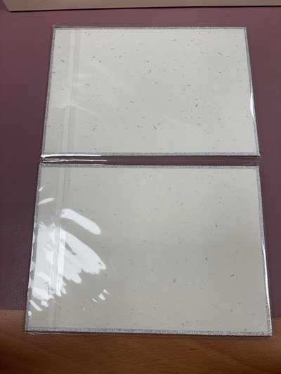 獵人只想安靜生活 壓克力色紙 兩張合售