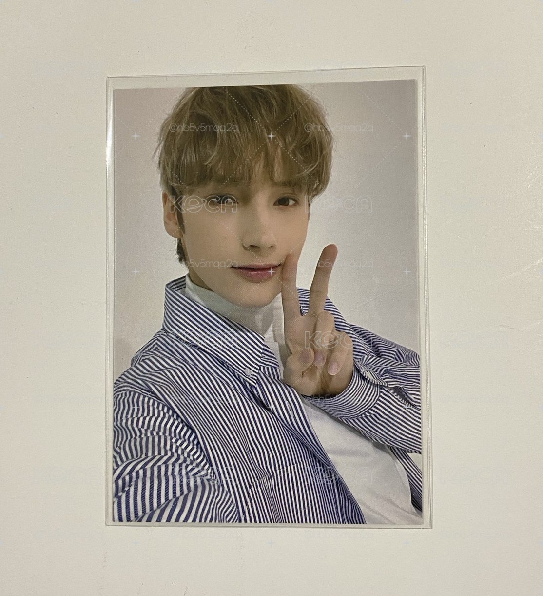 《現貨》TXT 22Fanlive 休寧外套小卡