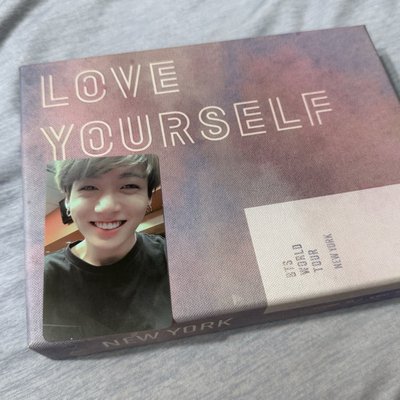 BTS LYS紐約 封面有點泛黃