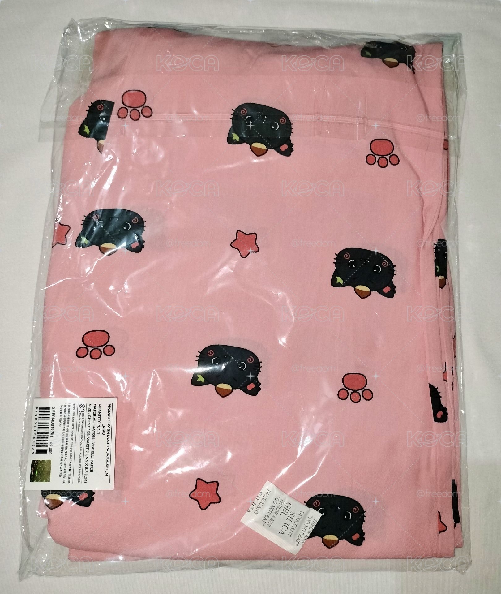 🐈‍⬛陸 睡衣M含小卡(全新未拆)🐹✨~