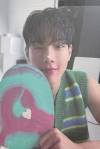 I’m from × SHOWNU 代言卡 