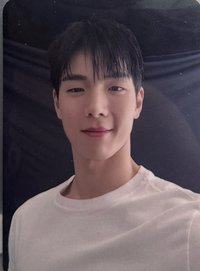 I’m from × SHOWNU 代言卡 
