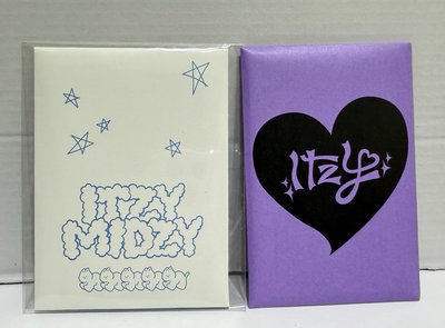 ITZY 未拆卡包