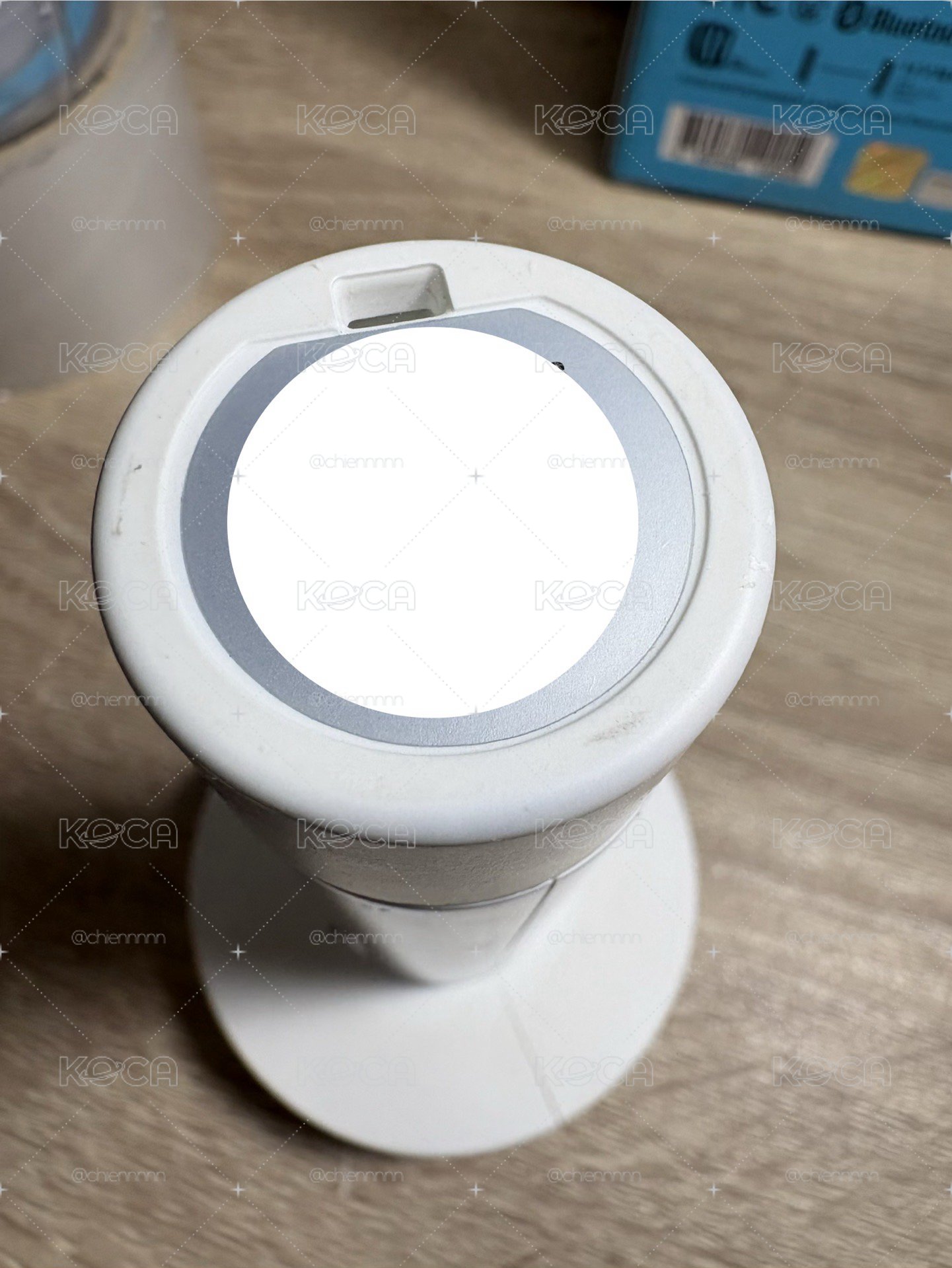 有底座手燈（一代二手 使用多次 有初販貼紙）
