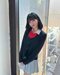 愛吃草莓丁恩妃