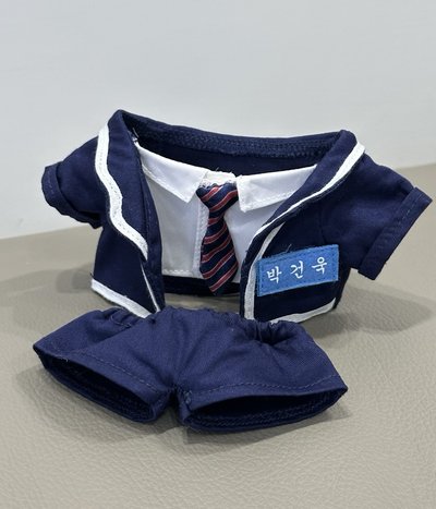 zeroni 18cm 朴乾旭 校服