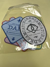 夏日專貼紙一套 買捕夢任何東東就可以送 內退10