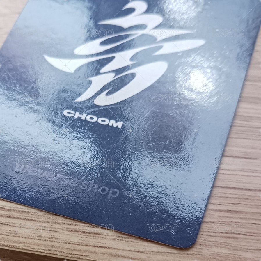 角右邊