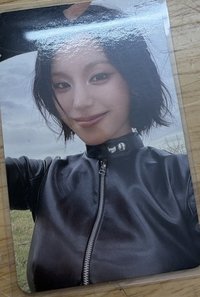 摸摸頭