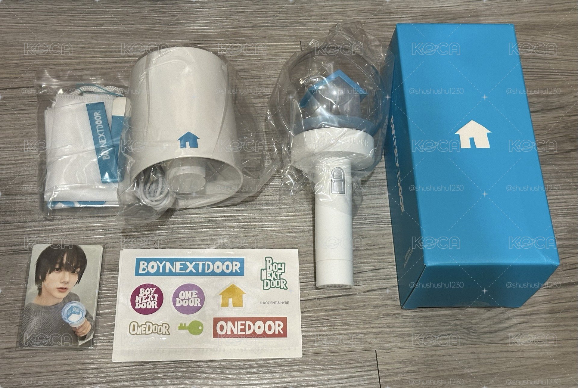 BOYNEXTDOOR 初販手燈含底座現貨 