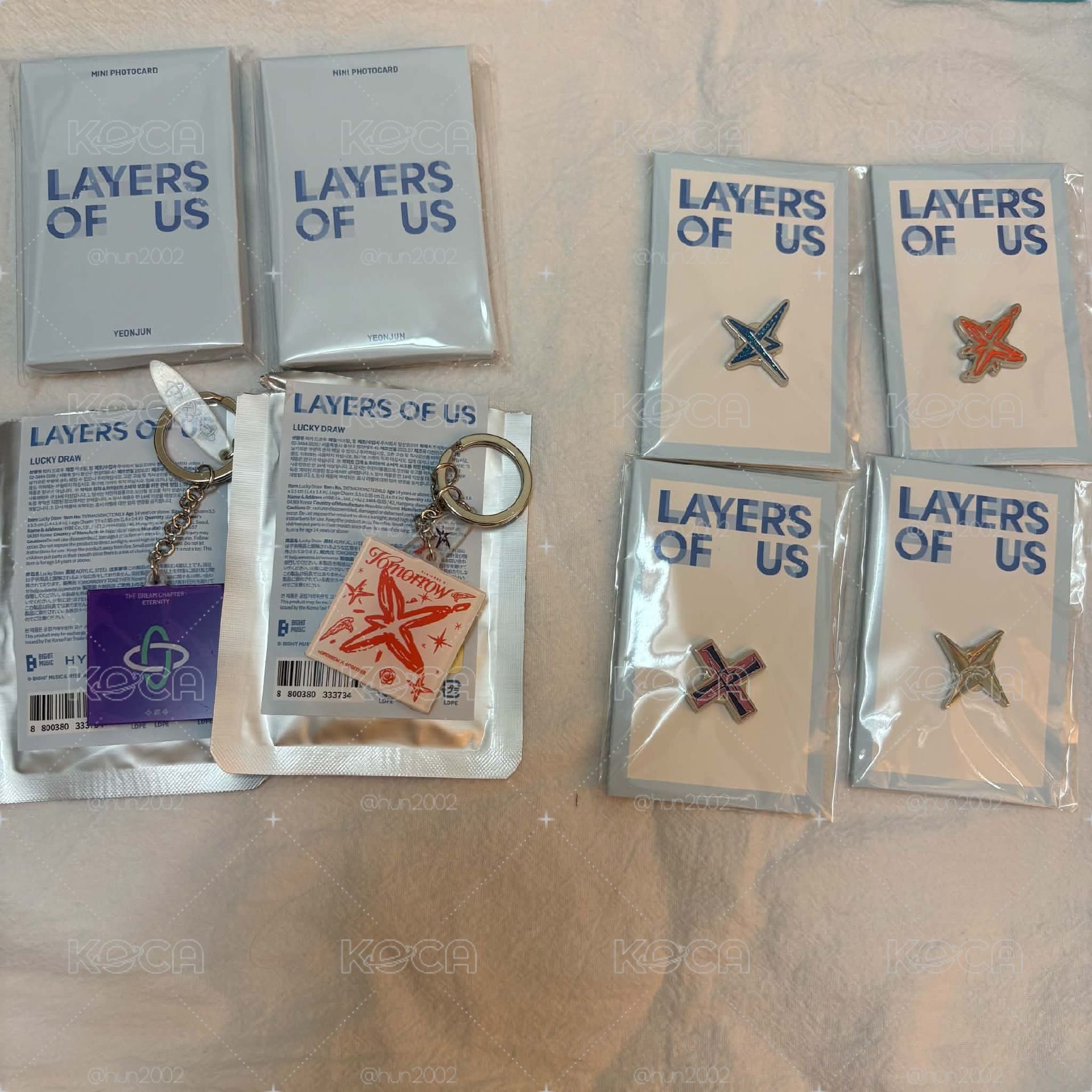 layer of us 展覽現貨週邊