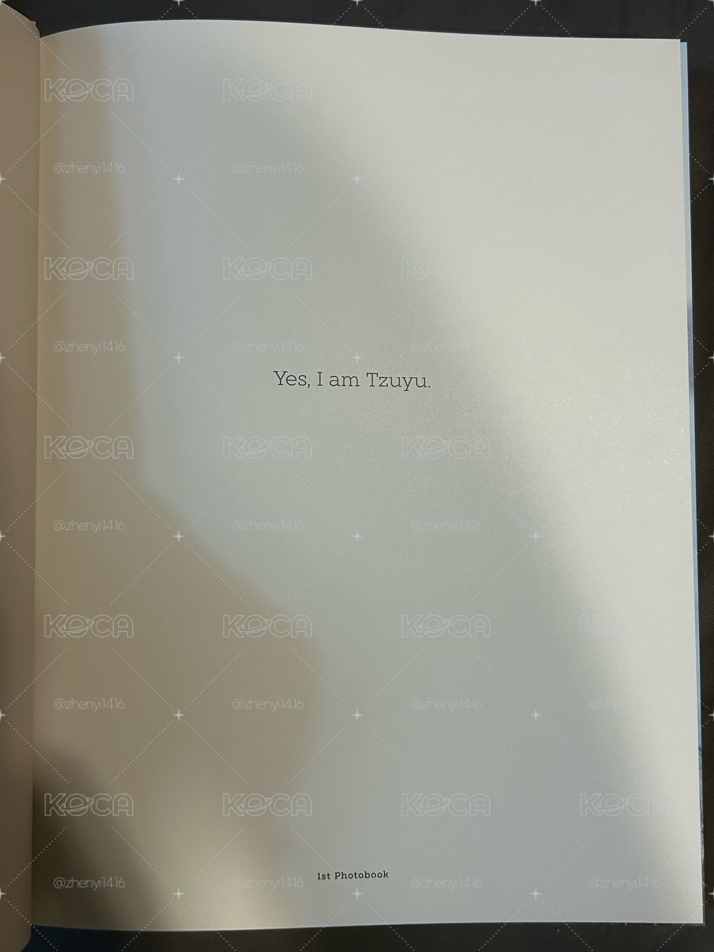 Yes I Am Tzuyu 黃版