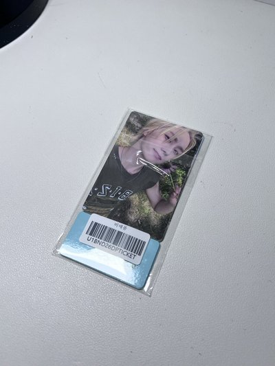 wvs特典卡（默認廠損，介意勿下單）