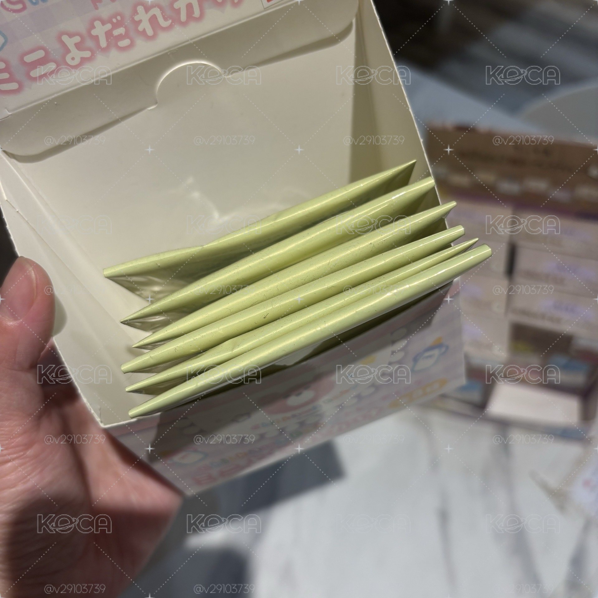 寶寶系列 未拆 扭蛋盲盒 圍兜兜