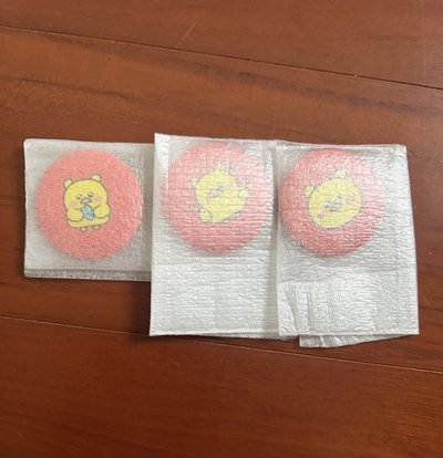 恩採 FIM’S CLUB 徽章 三顆一起
