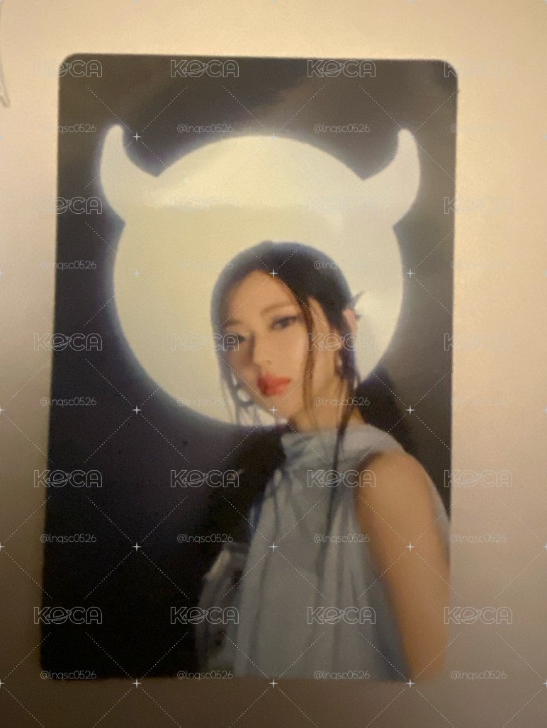 BABYMONSTER RUKA《Drip》團封 專輯卡