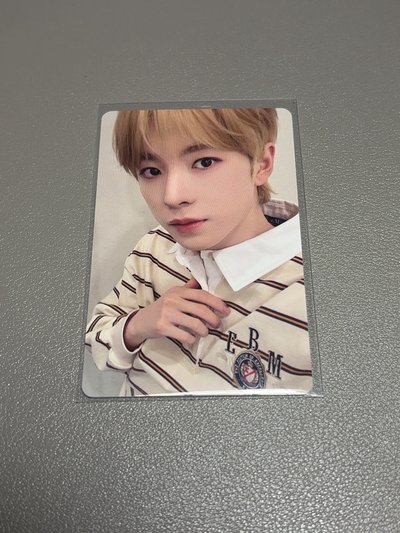 中背「我們一定會見面的 我會一直等你」NCT WISH Color yzy 4.0 簽售卡 YUSHI