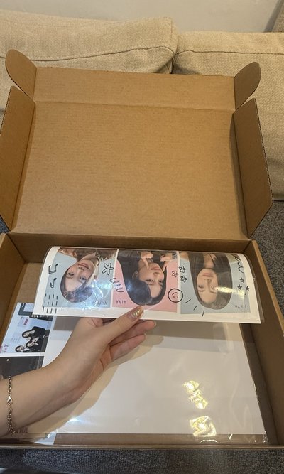 TWICE 十週年電影海報（第二週）+明信片+特典