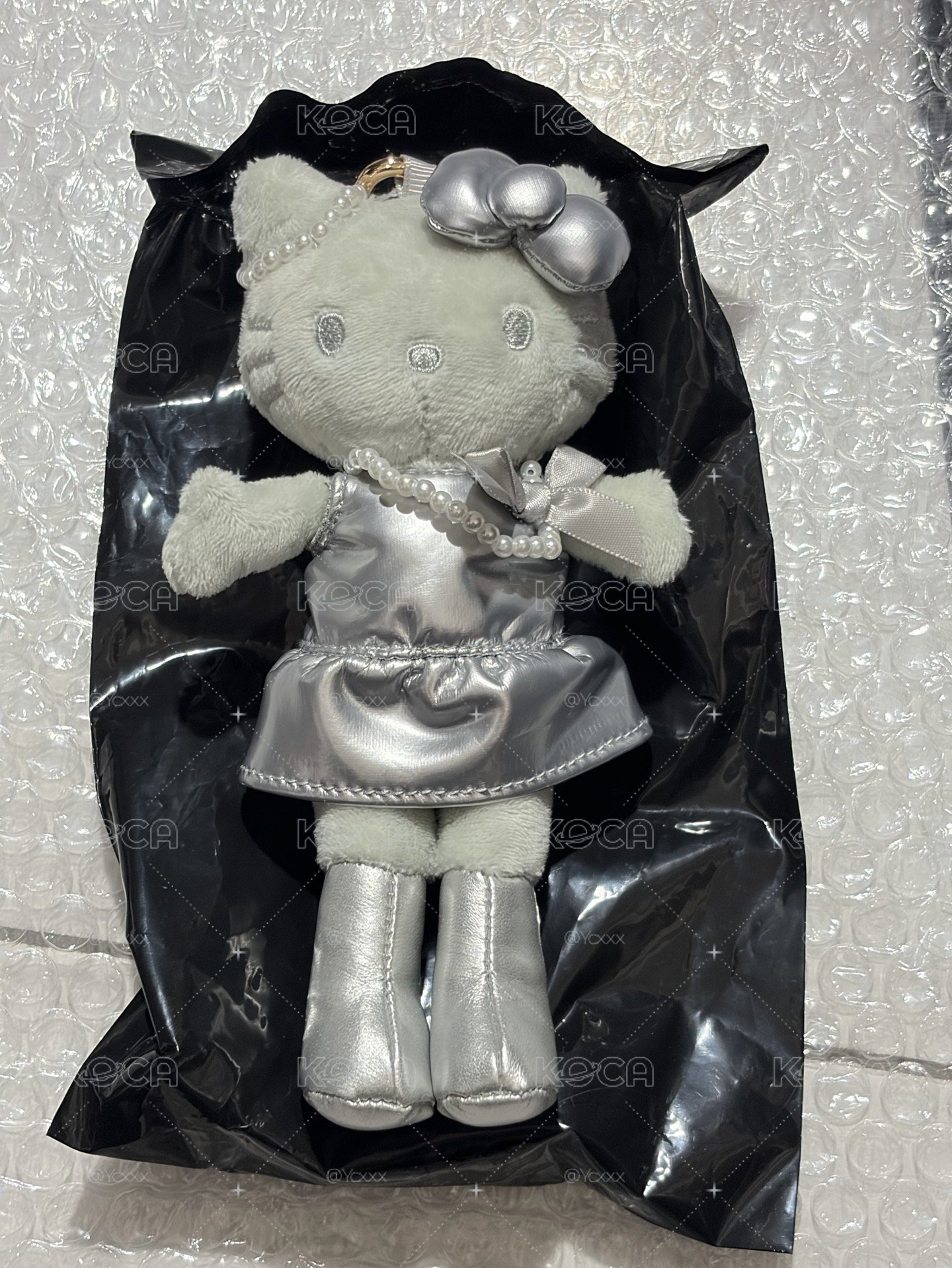 15cm 銀色長腿kitty