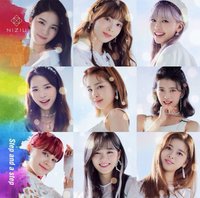Step and a step 初回限定B盤 專輯配置