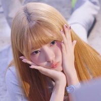 直井怜頰肉