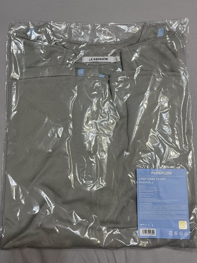 現貨lesserafim日巡球衣含卡