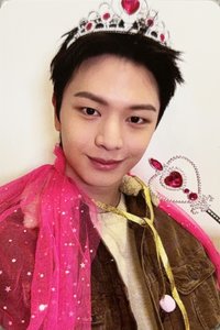 2025 YOOK SUNGJAE BIRTHDAY PHOTOBOOK［19950502］ 周邊卡 生日禮