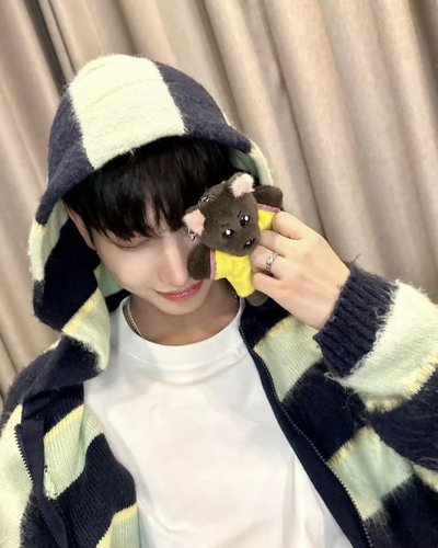 Jaehyun  Taesan 