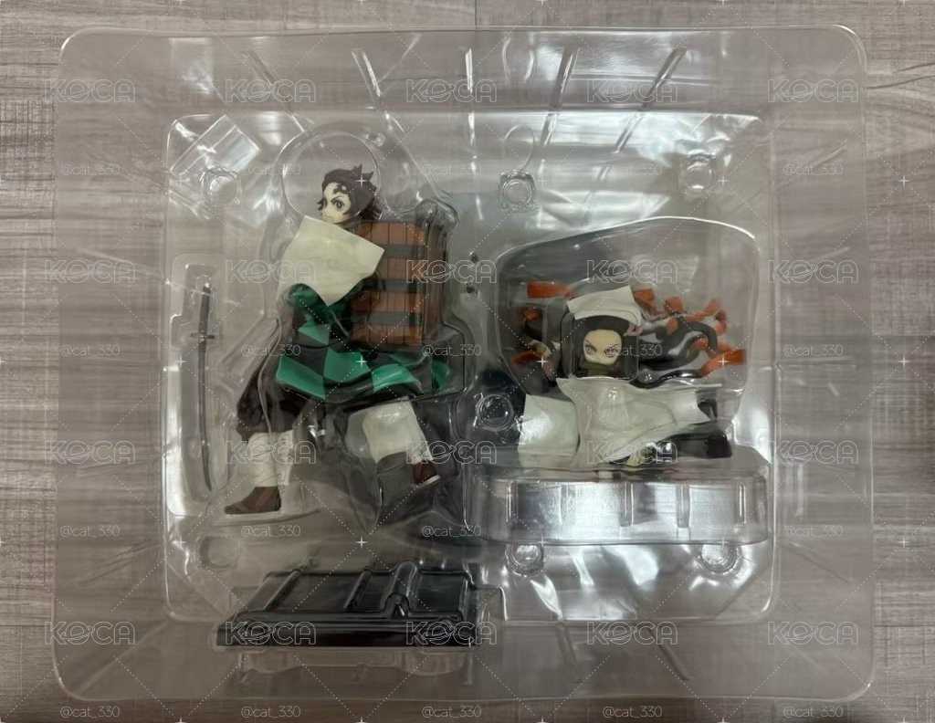 (已拆擺）Precious G.E.M. MegaHouse 鬼滅之刃 竈門兄妹套組