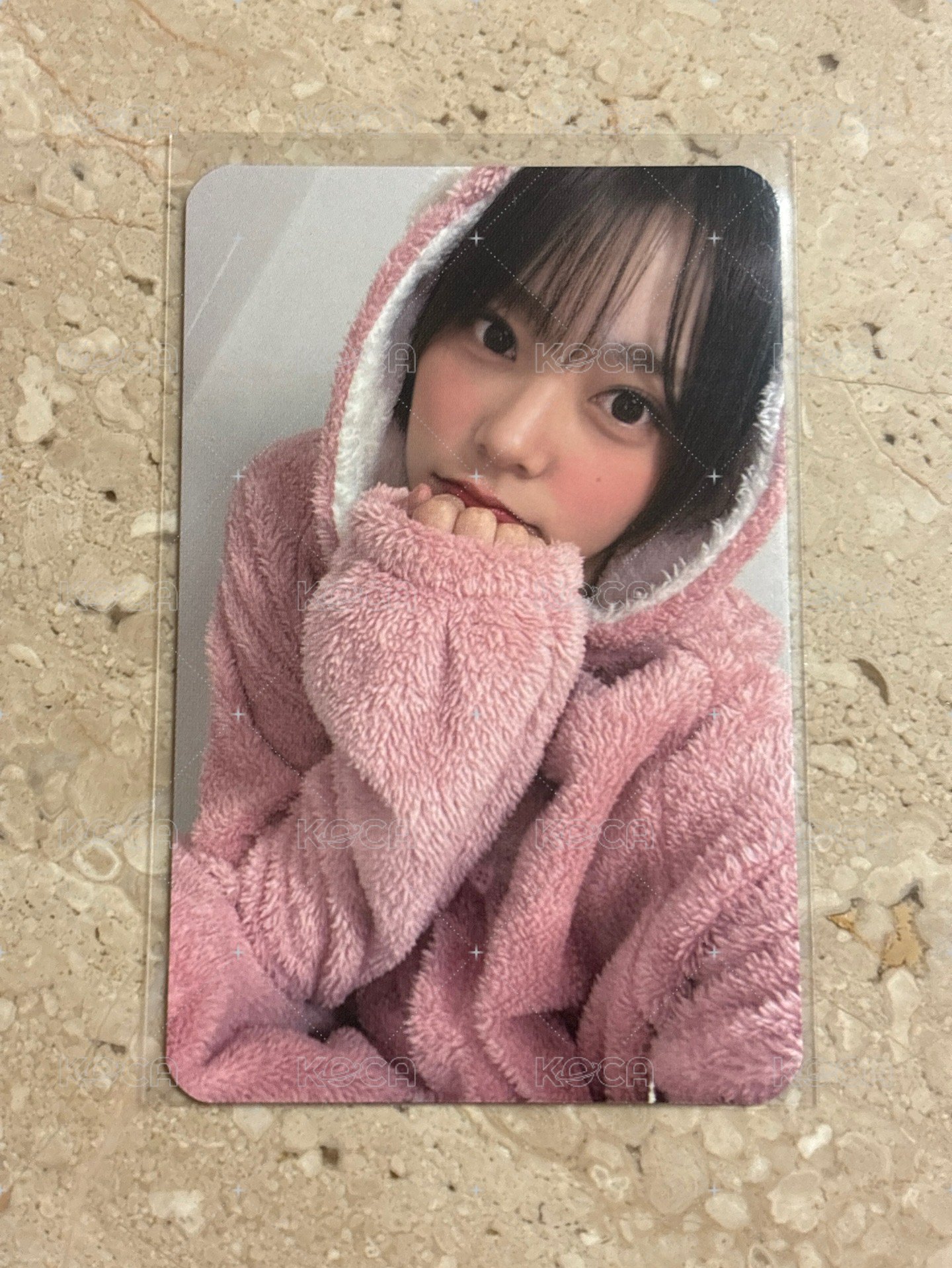 恐龍睡衣托臉