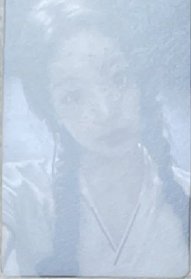 首爾白衣滿額